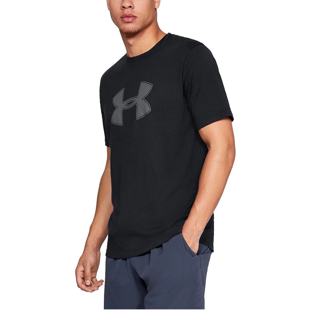 Under Armour Black Short Sleeve Performance Tee